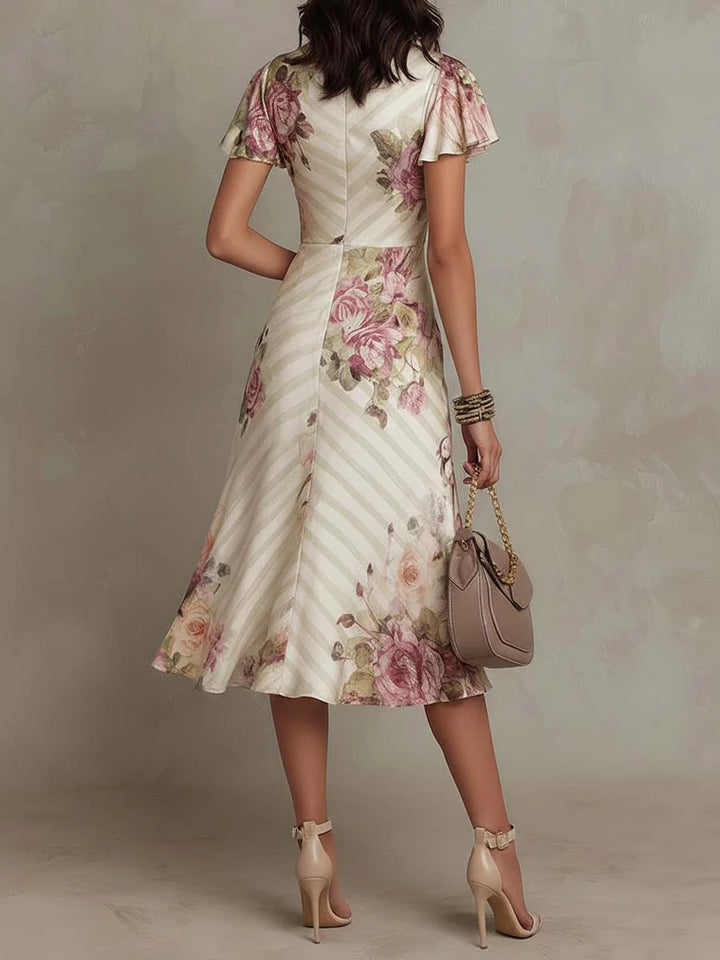 Azélie | Florales Midi-Kleid mit schmeichelnder Silhouette