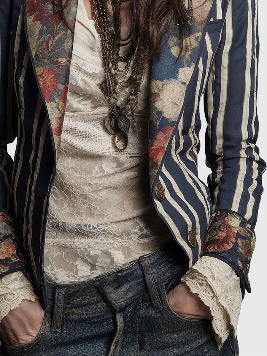 Cindy | Boho Blazer mit floralen Details und Streifen