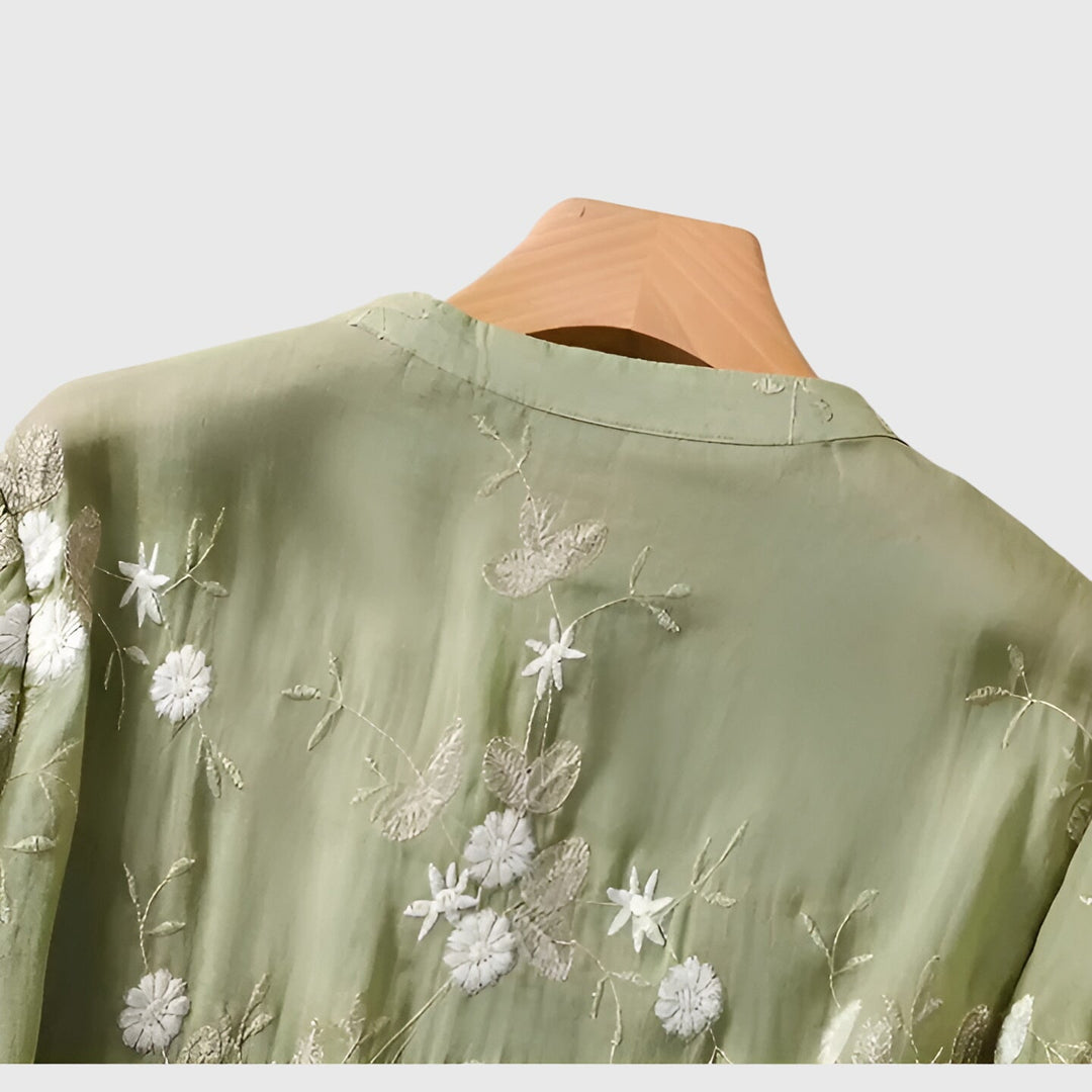 Edena | Elegantes Top mit Bestickten Blumen