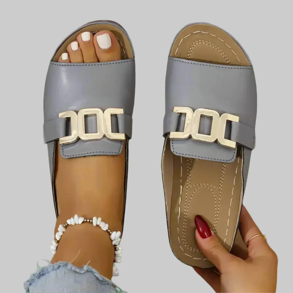 Corinne | Schnallen Sandalen