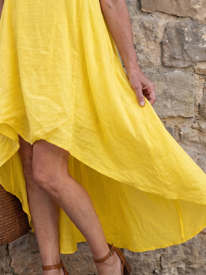 Grier | Fließendes Hoch-Tief Kleid mit sauberem Rundhalsausschnitt