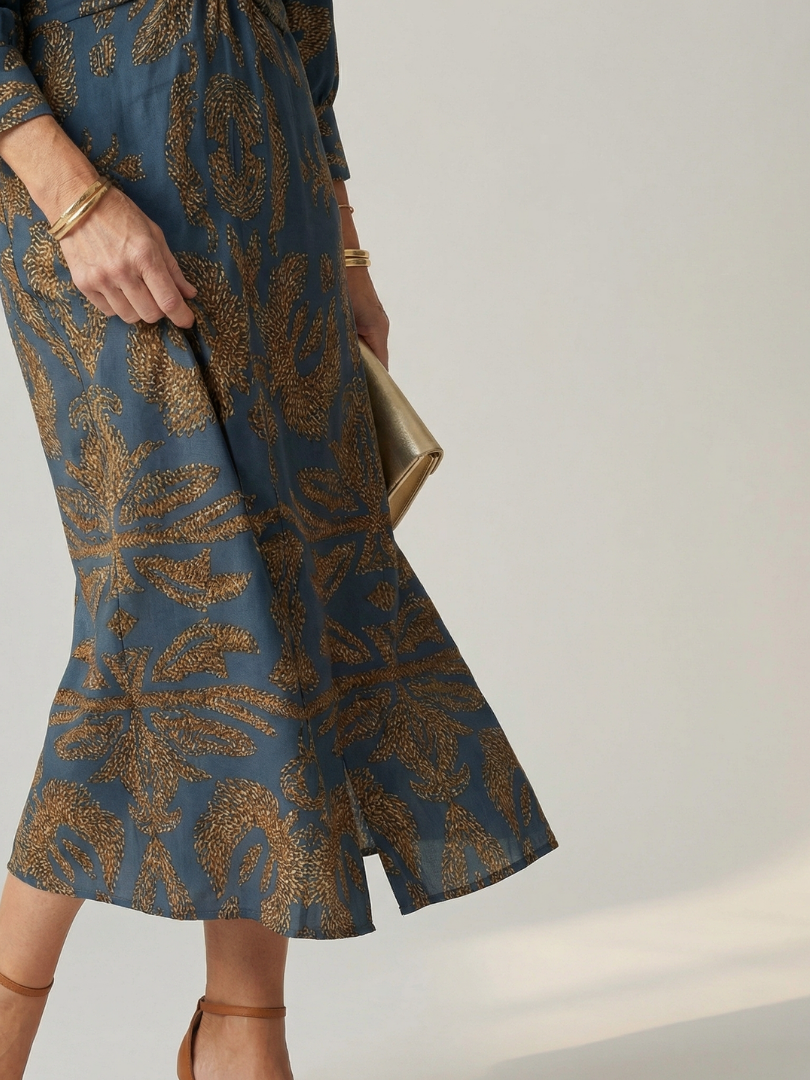 Lune | Natürliche Wickel-Midi-Kleid
