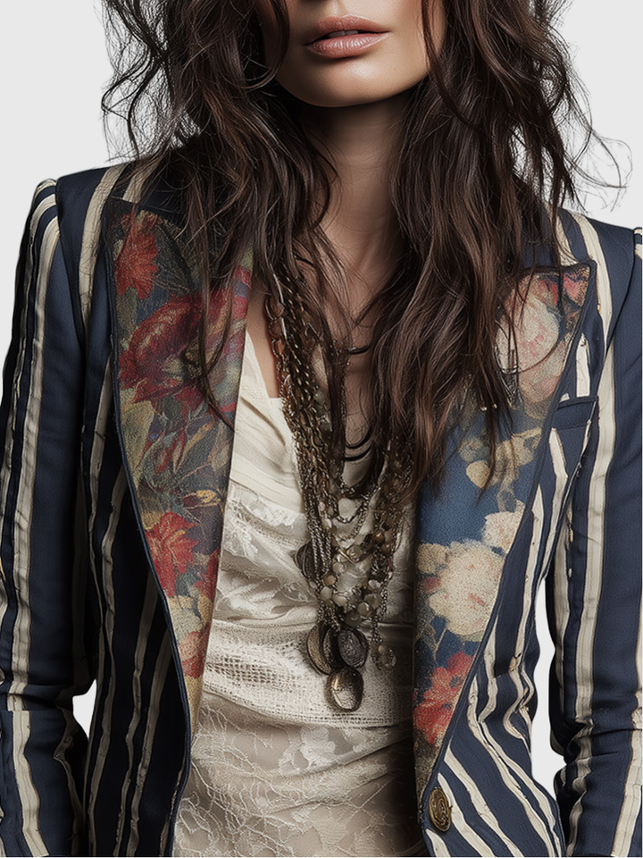 Cindy | Boho Blazer mit floralen Details und Streifen