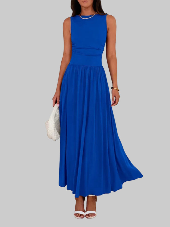 Freya | Schickes ärmelloses gerafftes Maxikleid mit hoher Taille