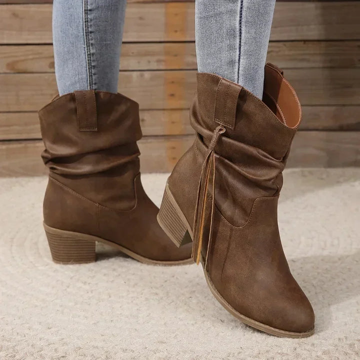 Mia | Geflochtene Western-Stiefeletten