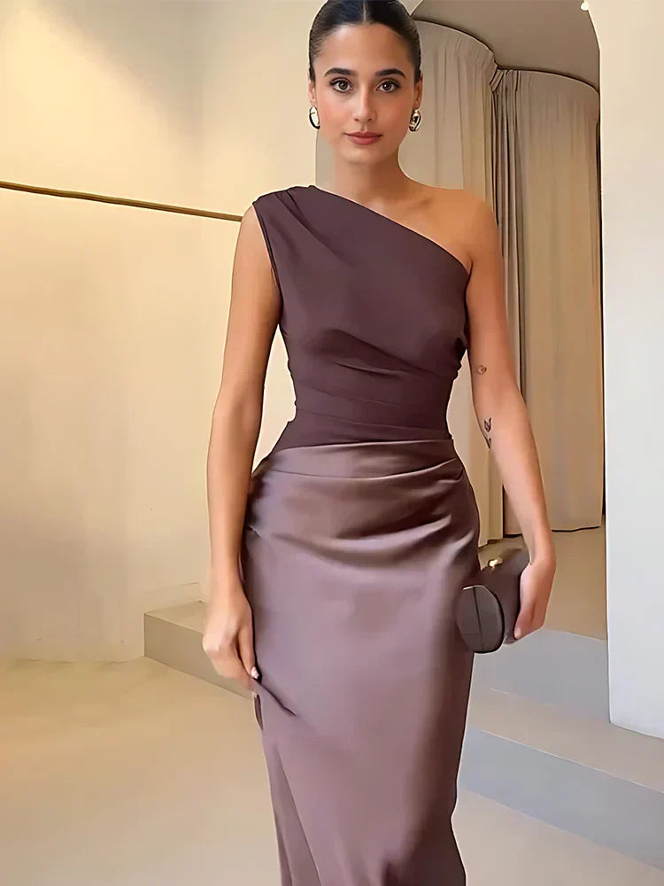 Ashley | Maxikleid mit einem Hauch von Satin