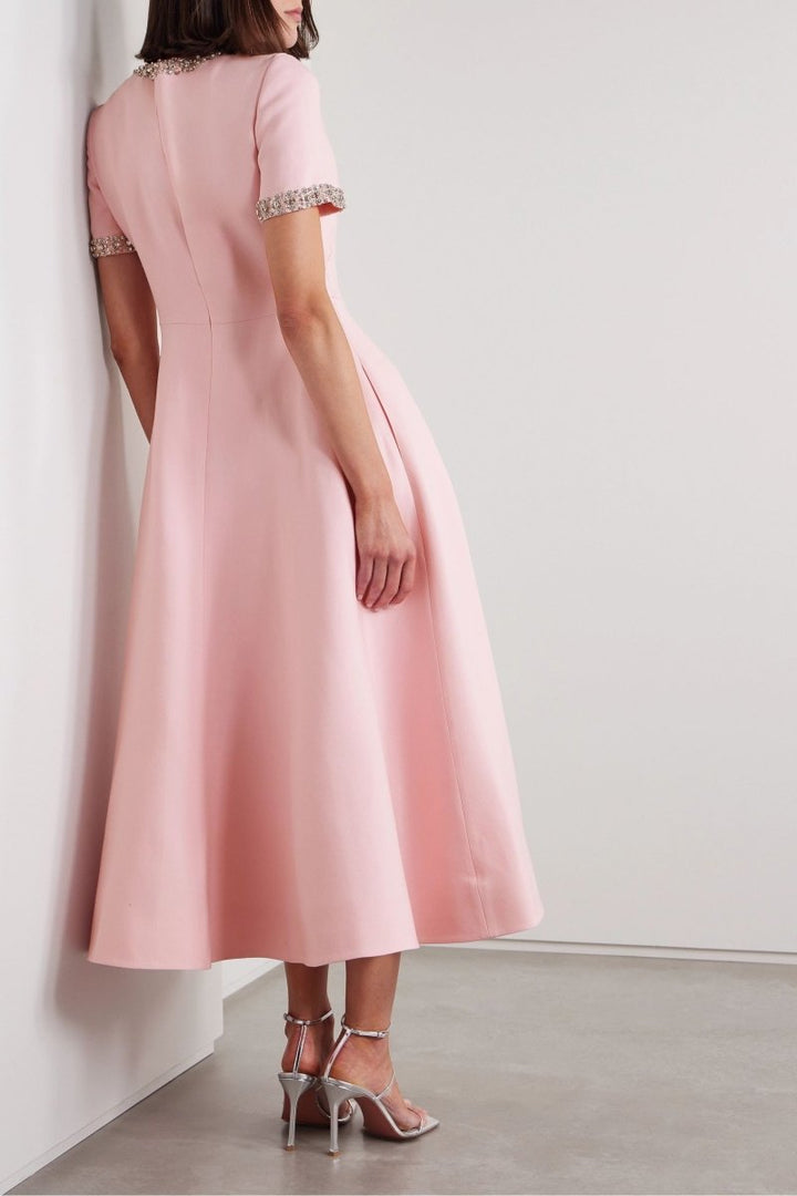 Zoe | Midi-Kleid mit Kristallverzierung